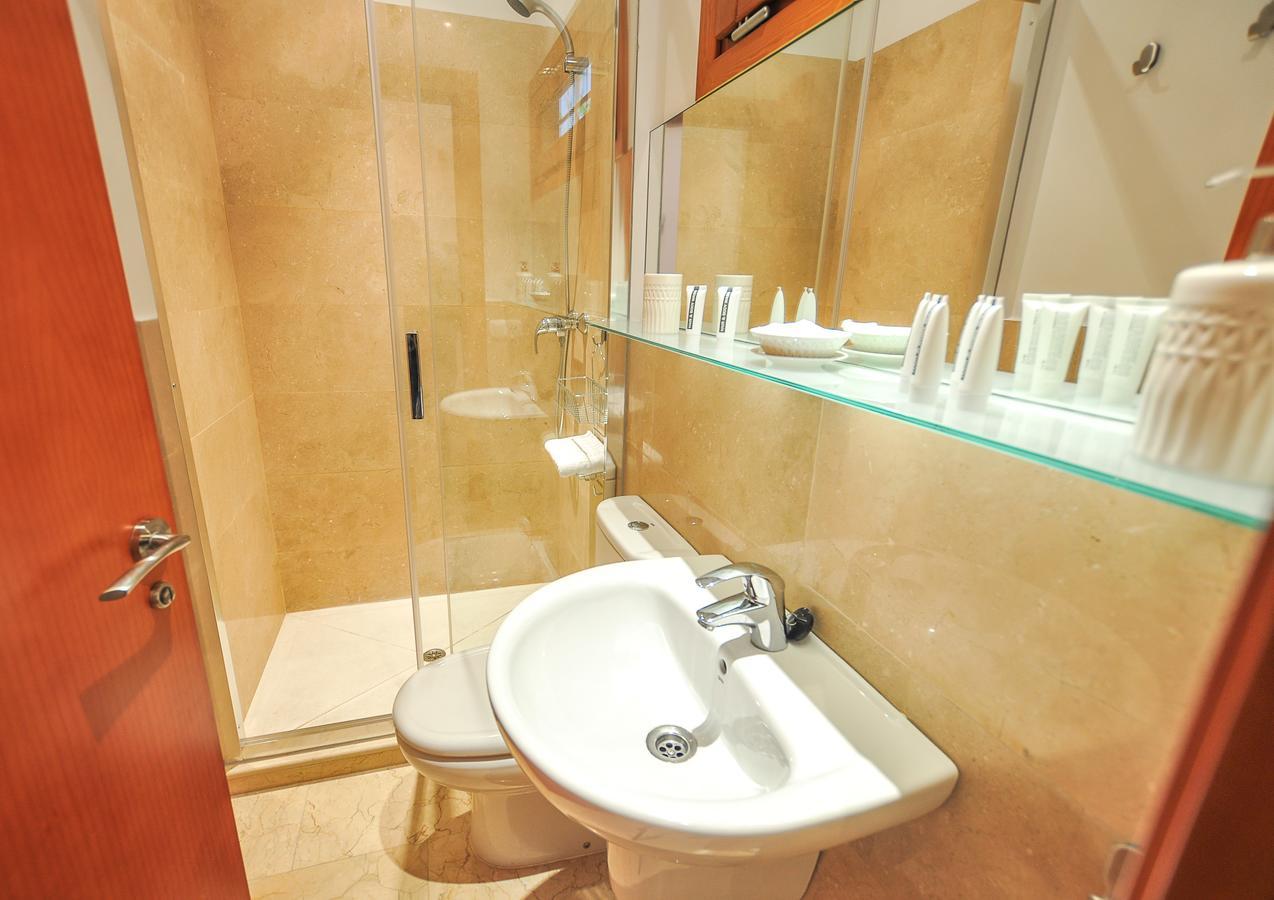 Renthas Vid Loft Apartment Малага Екстериор снимка