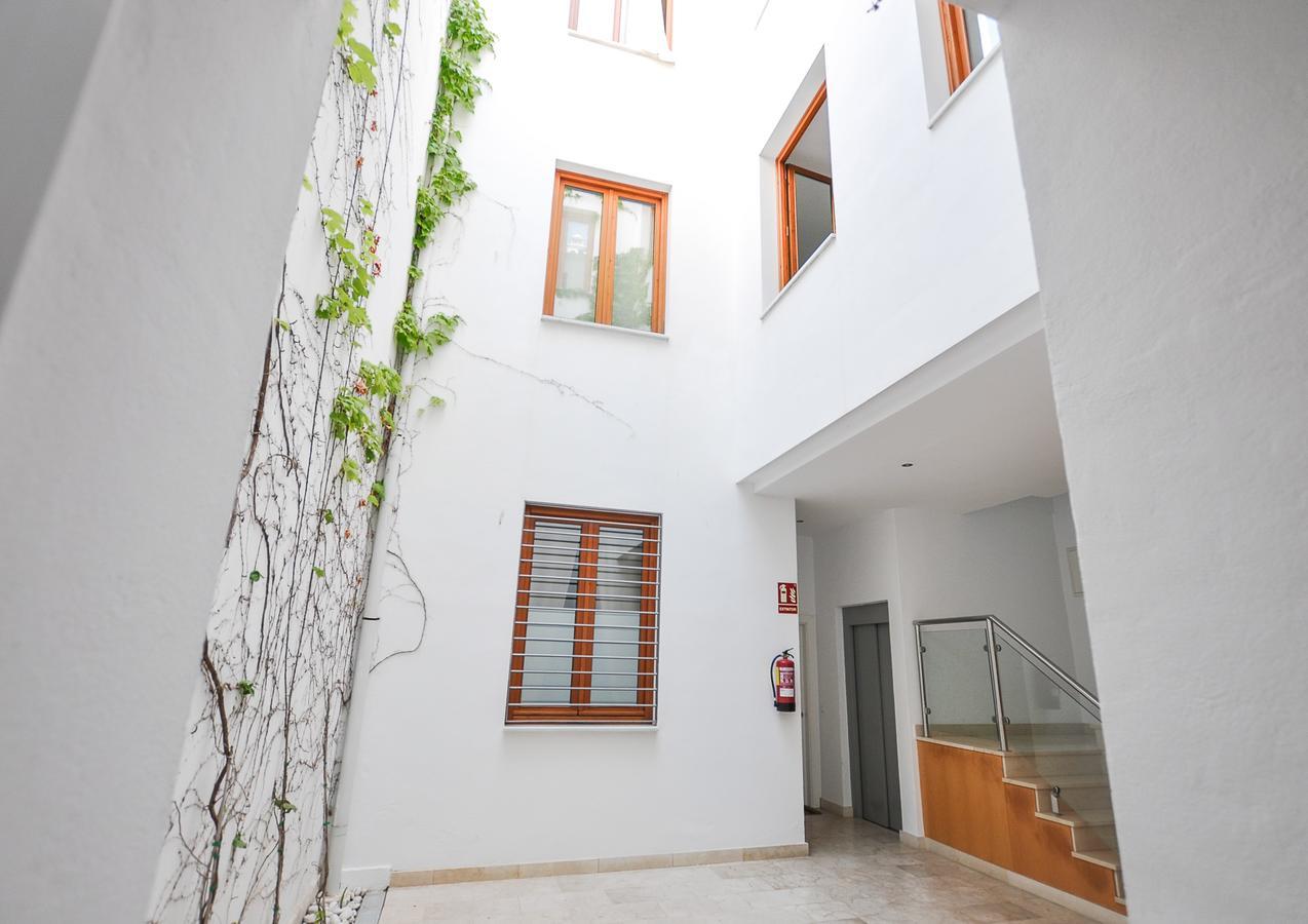 Renthas Vid Loft Apartment Малага Екстериор снимка